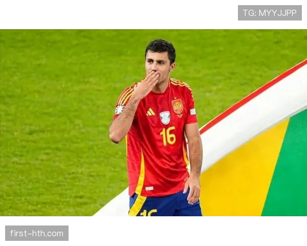 罗德里展现战术多面性，助力球队攻防转换升级